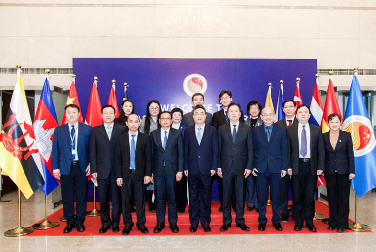 ASEAN-China TVET Exchange Workshop Successfully Held 中国—东盟职业教育与应用型人才培养交流会召开